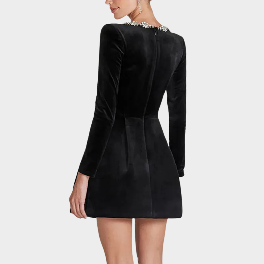 Women Velvet Crystal Dress – Elegant Evening Wear with Square Neckline and Crystal Embellishments – Slim Structured Fit – Multiple Colours