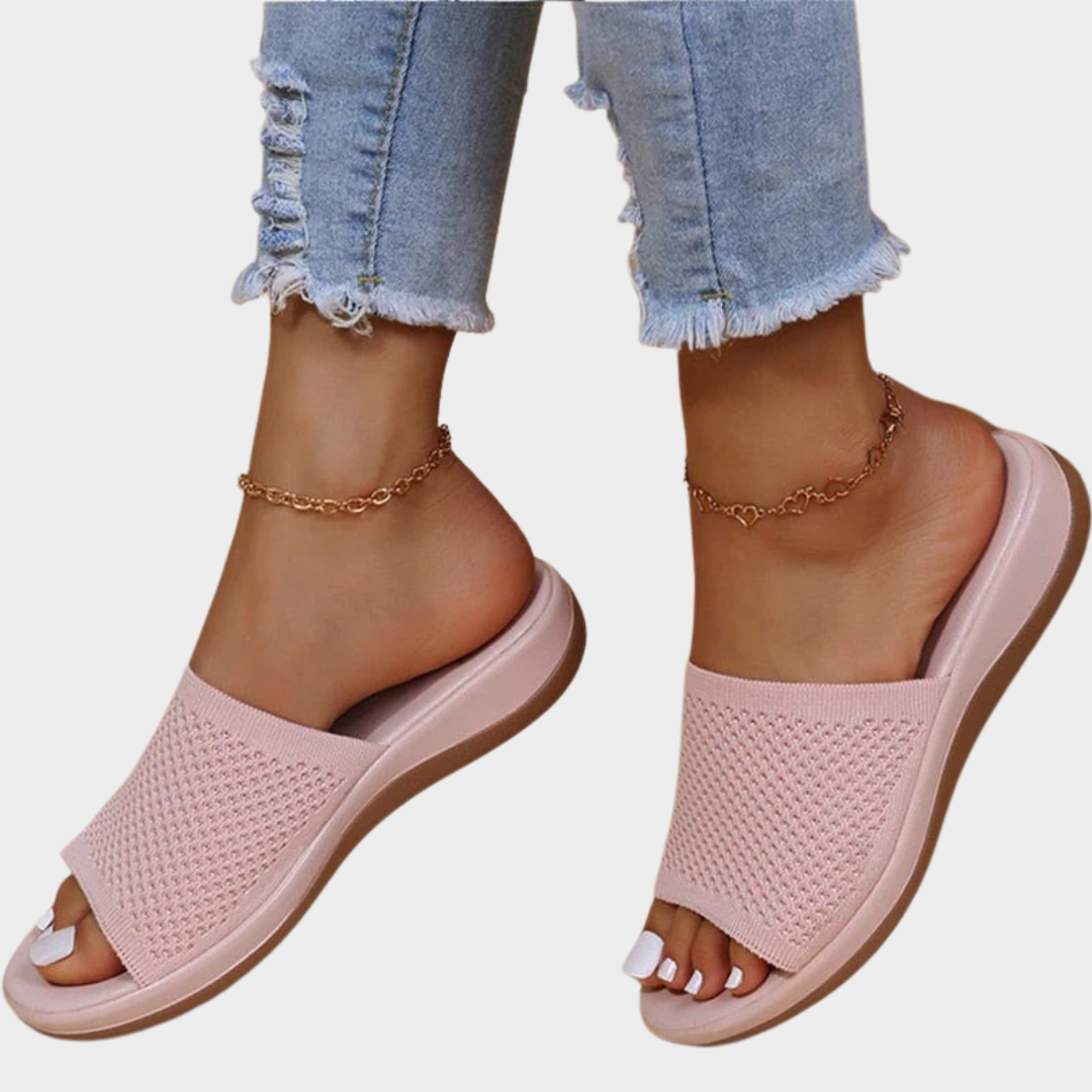 Women Flat Sandals – Soft Low Heels – Comfortable Indoor Outdoor Beach Shoes – Lightweight Slip-On – Multiple Colours