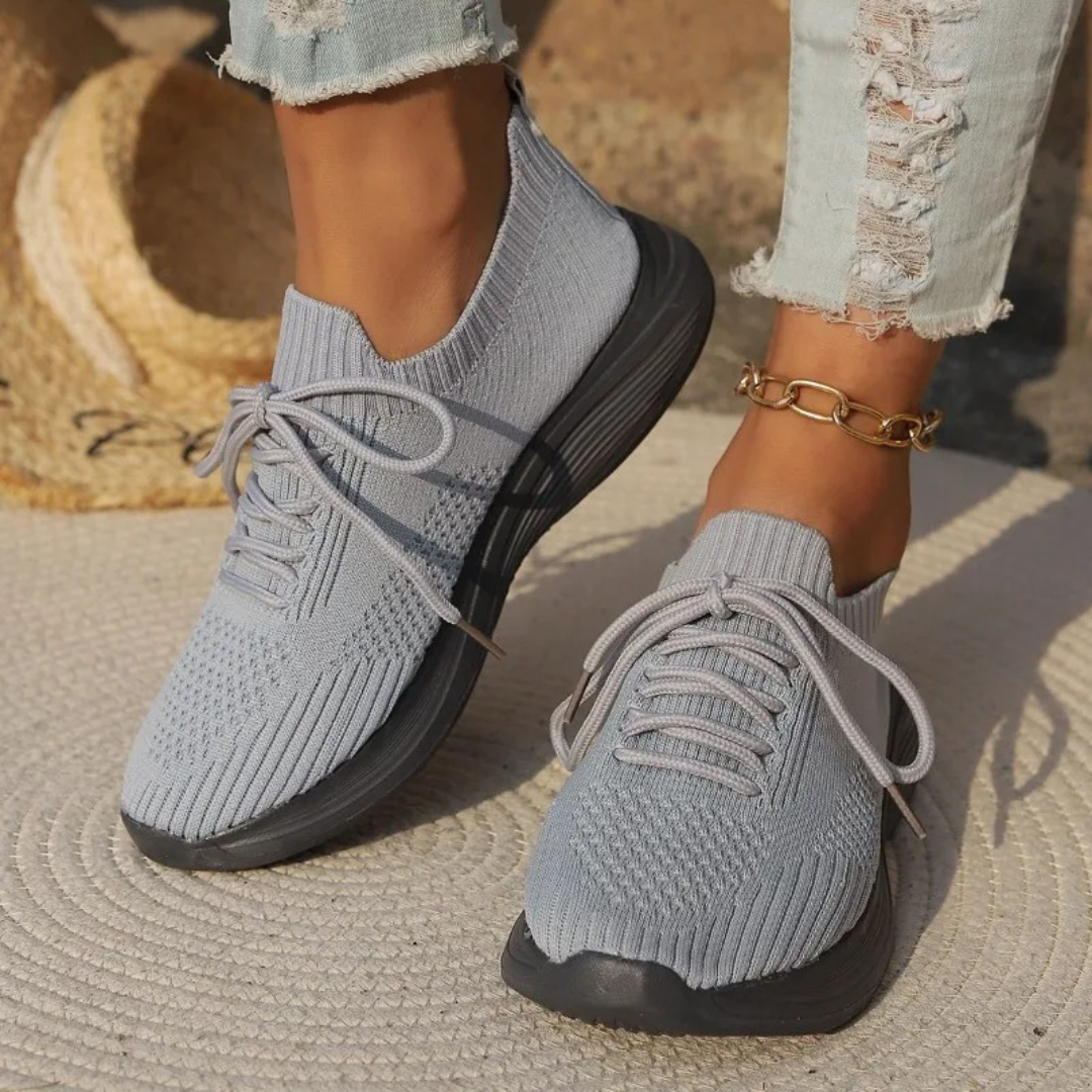 Women’s Casual Lace-Up Sneakers – Thick Sole Comfort Trainers – Front Tie Solid Colour Walking Shoes – Multiple Colours