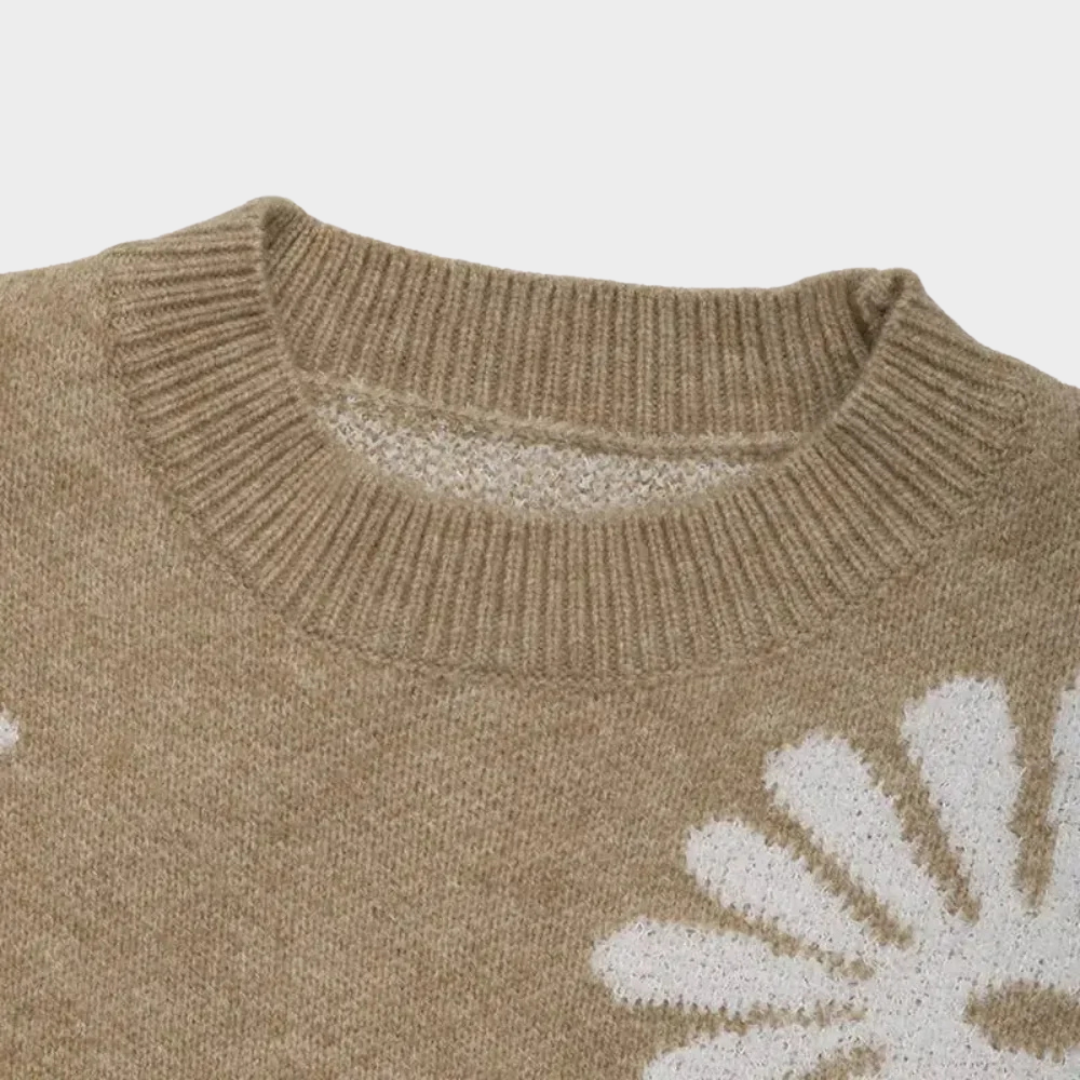 Women’s Knitted Sweater – Floral Pattern – Soft & Breathable – Relaxed Fit – Beige