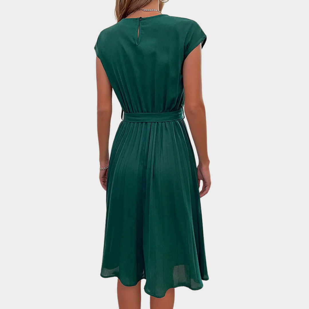 Women's Short Sleeve Pleated Midi Dress – Elegant & Flowy – O-Neck Tunic – Multiple Colours