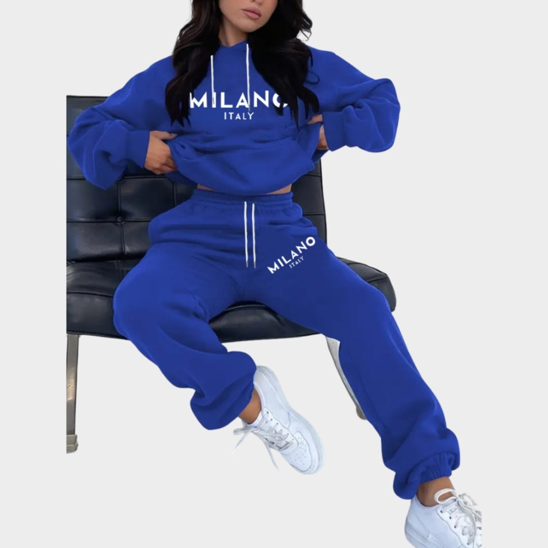 Women’s Hoodie Set - Streetwear Hip Hop Style 2-Piece Outfit - Plush Sweatshirt and Joggers - Black, Blue, Brown, Rose Red