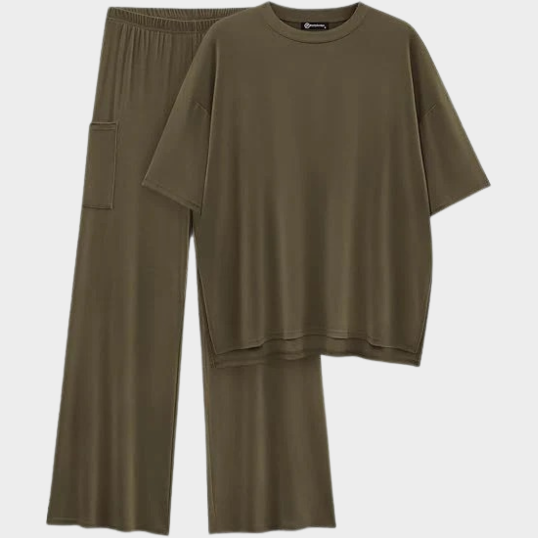 Women Two Piece Outfit – Casual Loose Set with Round Neck Top and Wide Leg Pants – Comfortable Polyester Blend – Multiple Colours