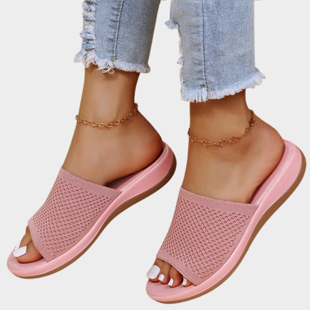 Women Flat Sandals – Soft Low Heels – Comfortable Indoor Outdoor Beach Shoes – Lightweight Slip-On – Multiple Colours
