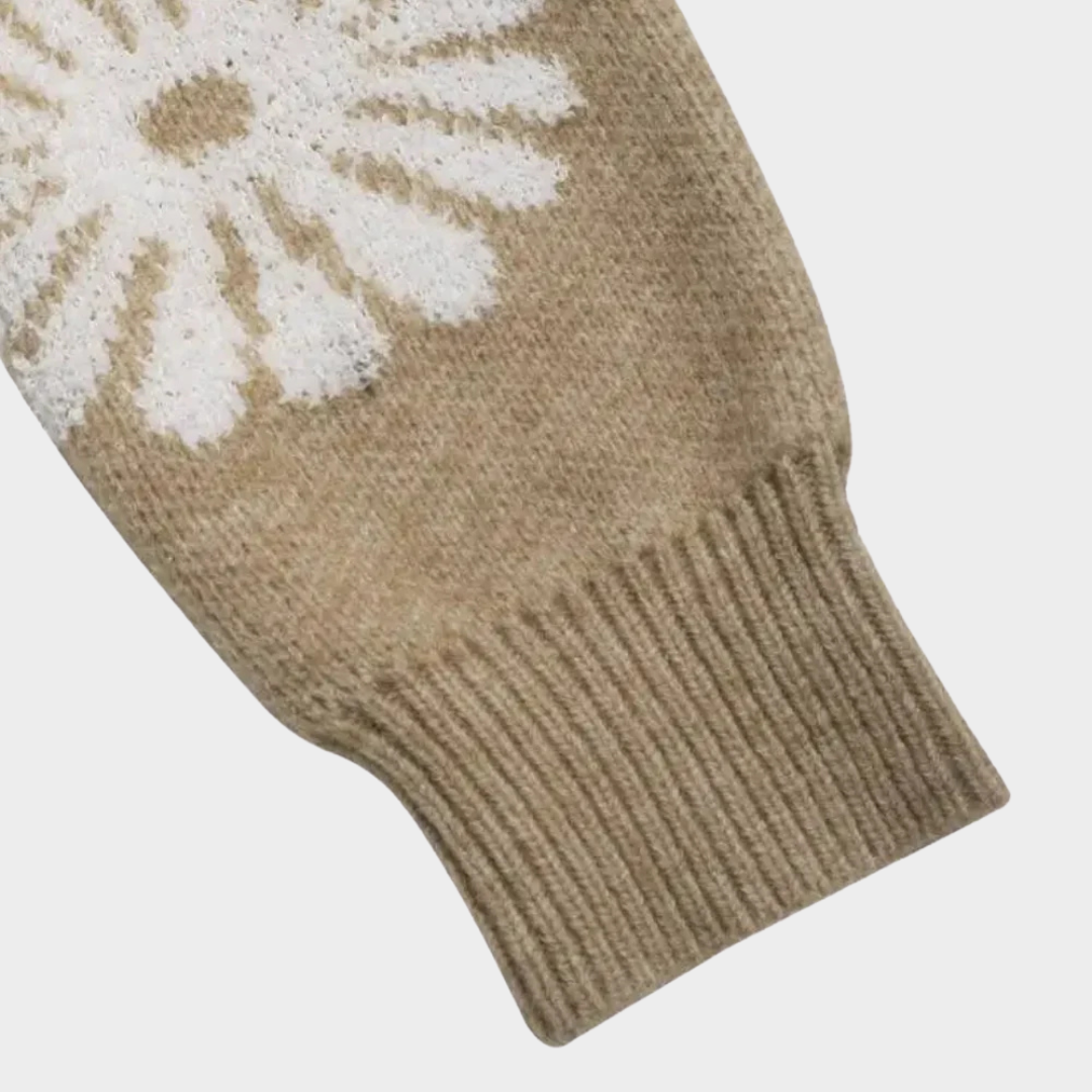Women’s Knitted Sweater – Floral Pattern – Soft & Breathable – Relaxed Fit – Beige