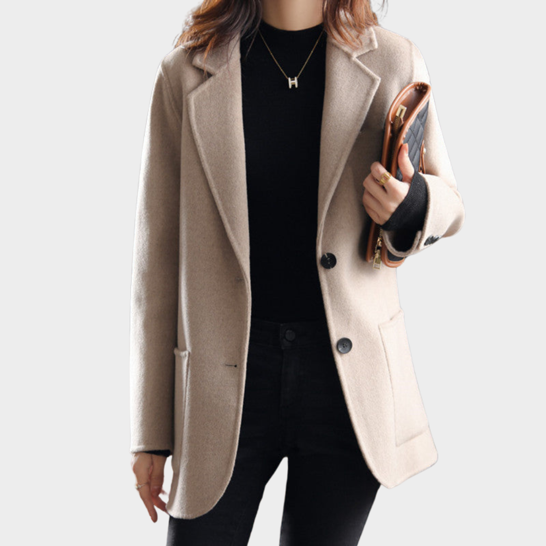 Women's Short Woolen Coat – Tailored Fit – Button-Up – Classic Lapel – Multiple Colours