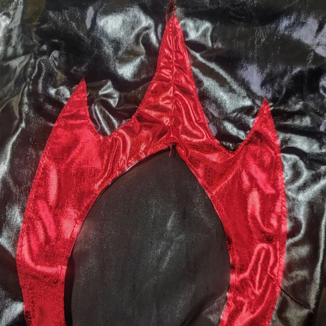 Women Witch Vampire Halloween Costume – Patent Leather Cosplay Dress for Demon and Devil Role Play – Gothic Party Outfit – Red / Black