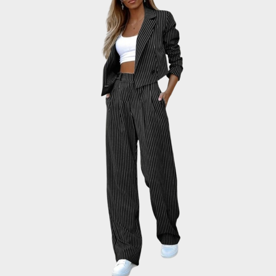 Women’s Two-Piece Suit Set – Notched Collar Blazer with Straight-Leg Trousers – Elegant Striped Design – Multiple Colours