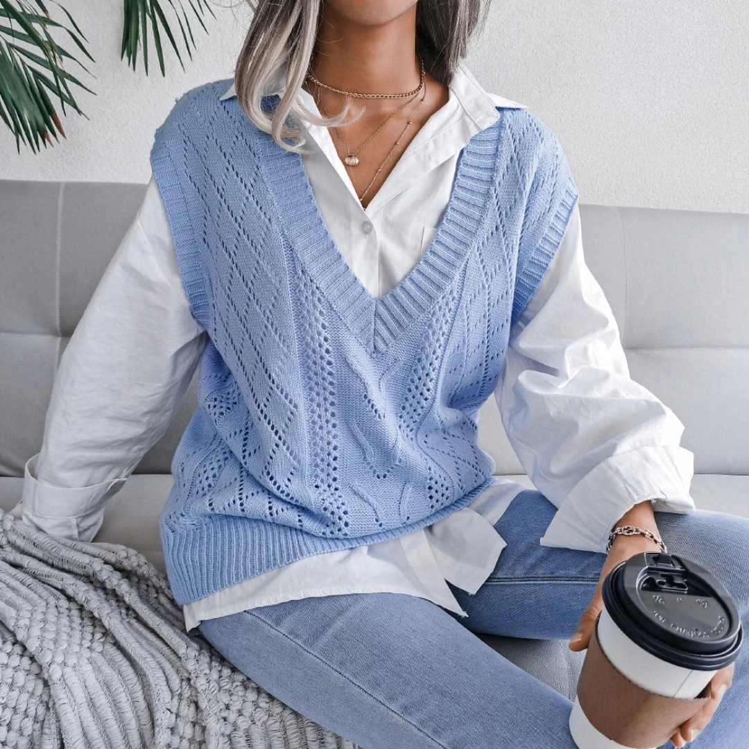 Women Knitted Vest – Relaxed Fit Cable Knit V-Neck Hip Length Layering Piece – Multiple Colours