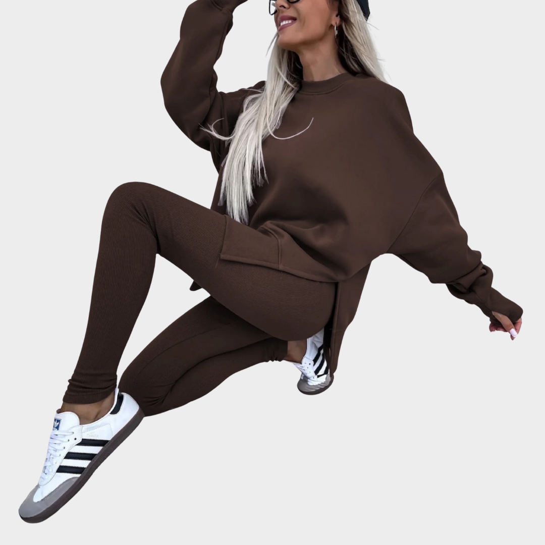 Women Casual Two-Piece Tracksuit – Long Sleeve Sweatshirt and Pants Set – Relaxed Fit Comfort – Multiple Colours