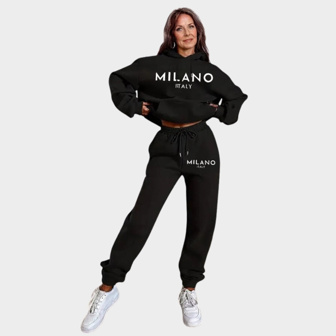 Women’s Hoodie Set - Streetwear Hip Hop Style 2-Piece Outfit - Plush Sweatshirt and Joggers - Black, Blue, Brown, Rose Red