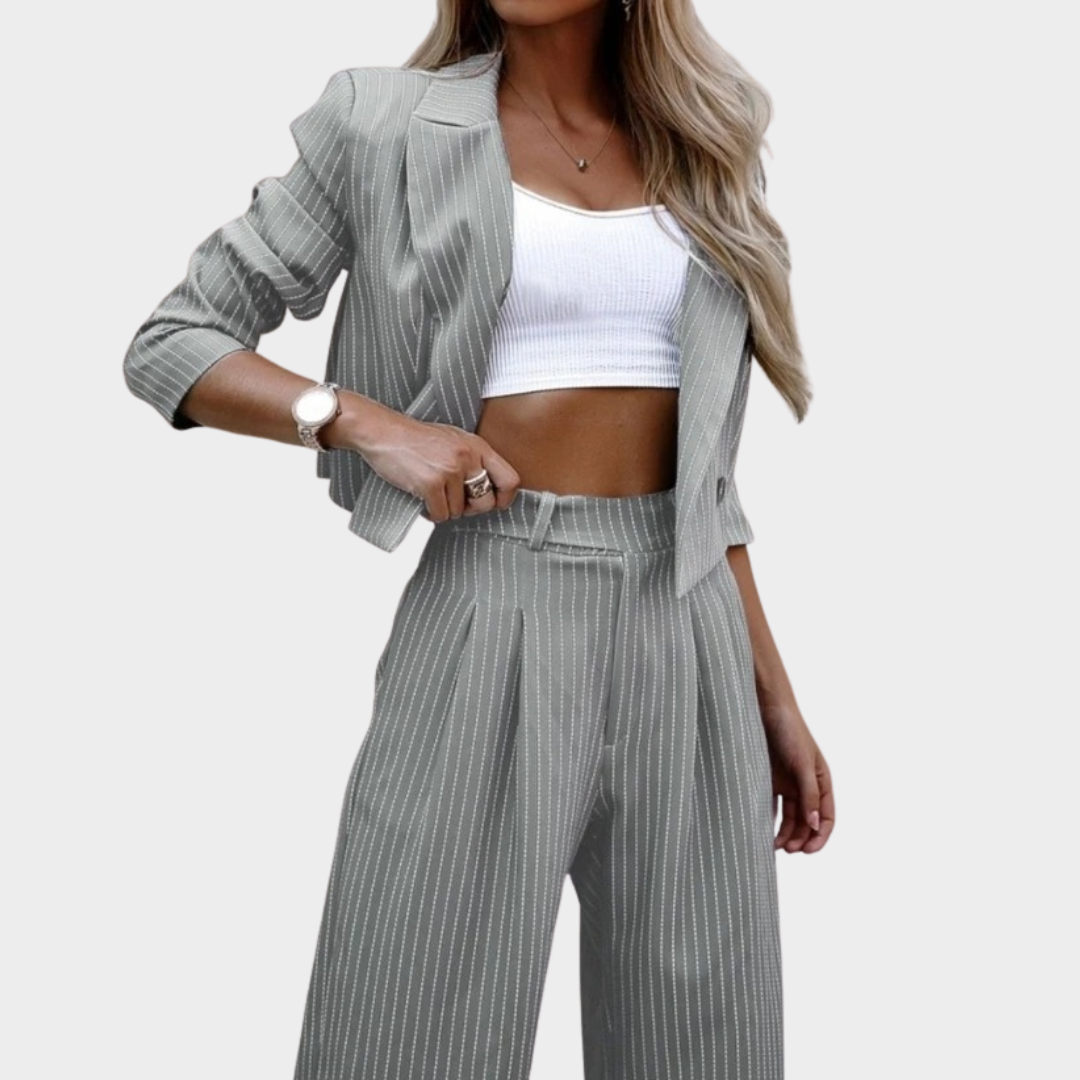 Women’s Two-Piece Suit Set – Notched Collar Blazer with Straight-Leg Trousers – Elegant Striped Design – Multiple Colours