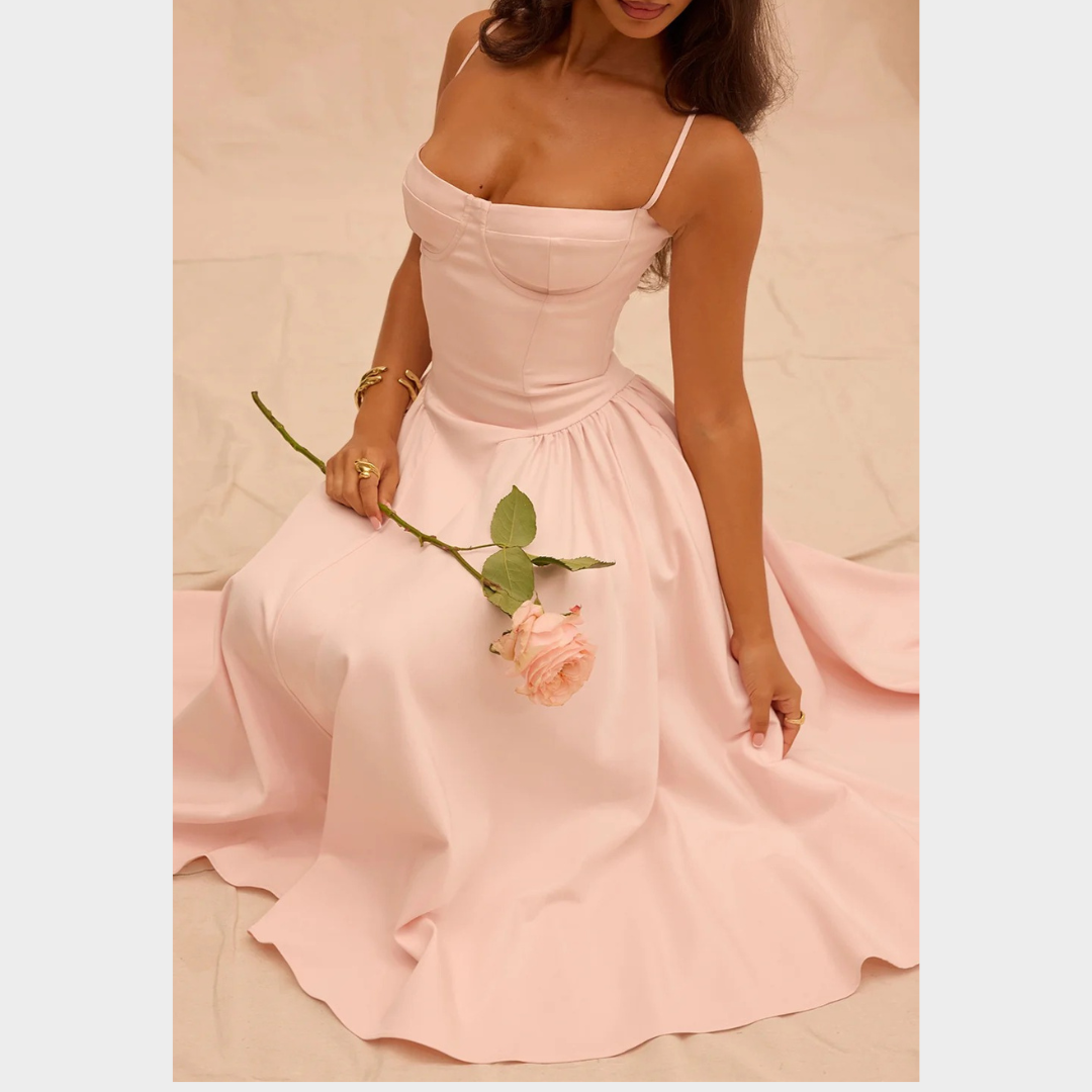 Women’s Long Dress – French Vintage Court Style – Sleeveless Tank Design – Elegant Flowing Fit – Multiple Colours