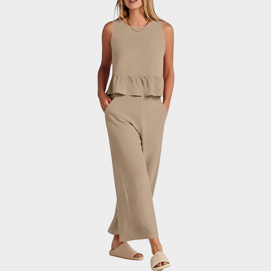 Women's Two-Piece Trouser Set - Sleeveless O-Neck Top & Pleated Wide-Leg Pants - Casual Loose Fit - Multiple Colours