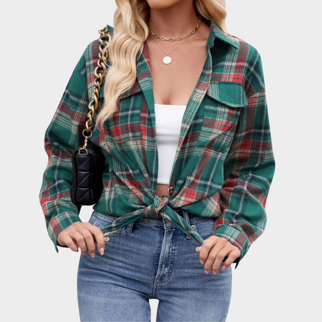 Women’s Loose Fit Button-Up Shirt – Plaid Pattern with Pocket Detail – Lightweight Casual Style – Cotton Blend – Multiple Colours