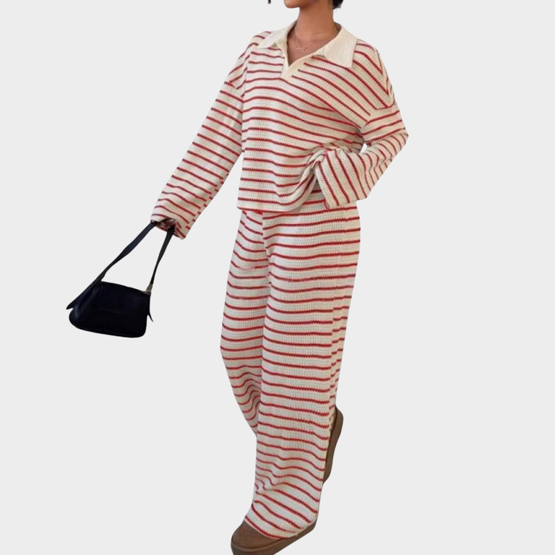 Women Two Piece Plaid Pantsuit – Long Sleeve Top with Turn Down Collar and Matching Wide Leg Trousers – Elegant Casual Outfit – Multiple Colours