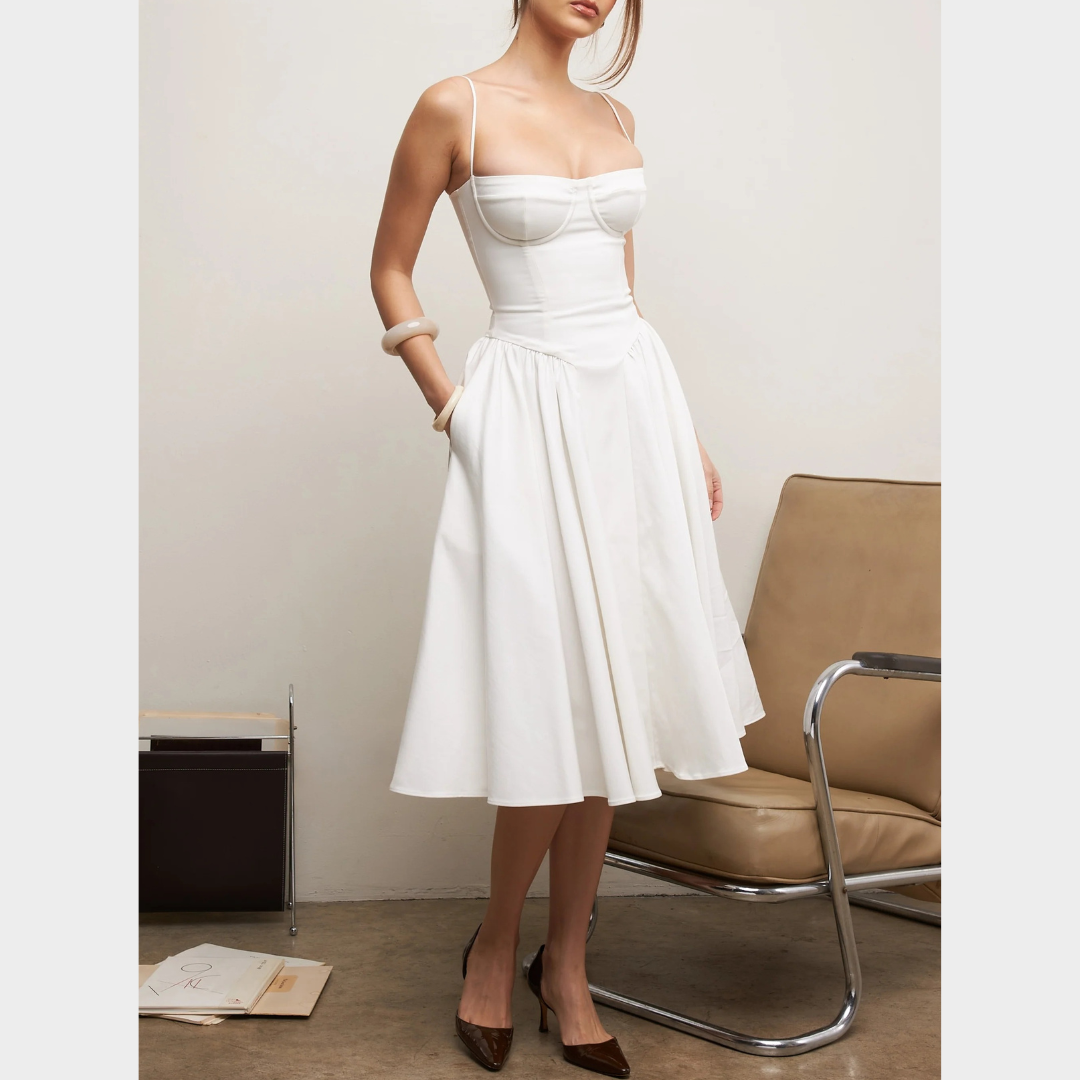 Women’s Long Dress – French Vintage Court Style – Sleeveless Tank Design – Elegant Flowing Fit – Multiple Colours