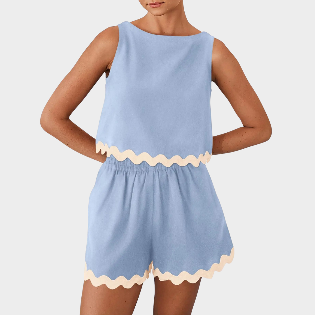 Women’s Casual Two-Piece Shorts Set – Loose Fit Top and Bottom – Elegant Minimalist Design – Lightweight Comfortable Fabric – Multiple Colours