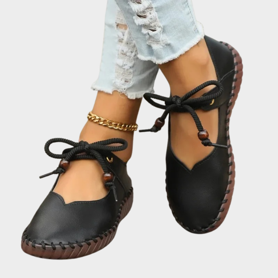 Women’s Casual Lace-Up Flat Sneakers – Lightweight Walking Trainers – Sporty Breathable Design – Multiple Colours