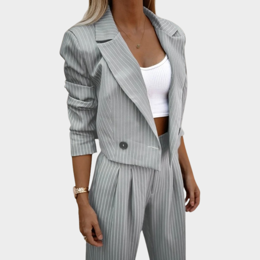 Women’s Two-Piece Suit Set – Notched Collar Blazer with Straight-Leg Trousers – Elegant Striped Design – Multiple Colours