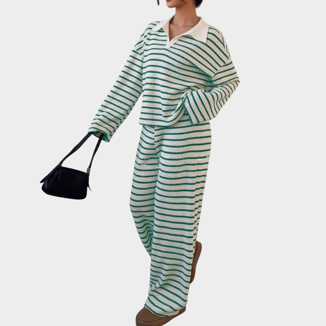 Women Two Piece Plaid Pantsuit – Long Sleeve Top with Turn Down Collar and Matching Wide Leg Trousers – Elegant Casual Outfit – Multiple Colours