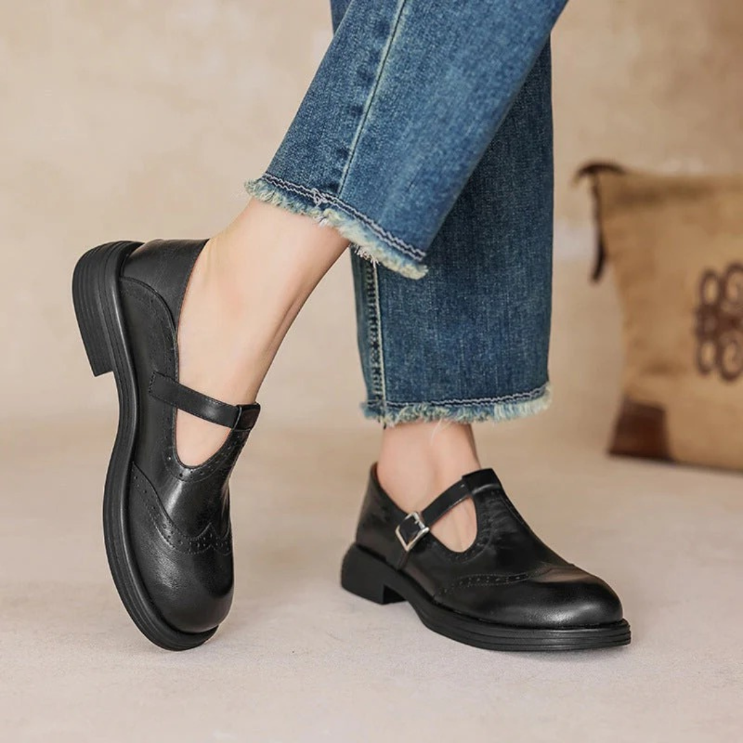 Women’s Elegant Mary Janes – Classic Leather Shoes with Strap Fastening and Comfort Sole – Multiple Colours