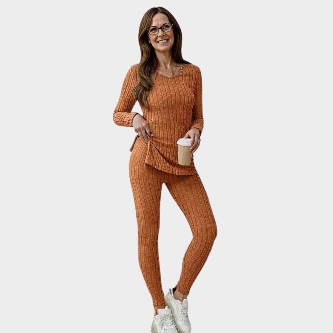 Women's Ribbed Two-Piece Set - Long Sleeve Round Neck Top & Leggings - Casual & Comfortable - Multiple Colours