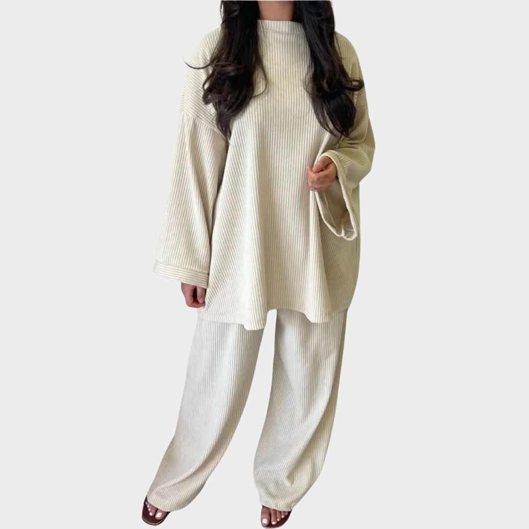 Women Two Piece Knitted Outfit – Casual Pullover Top and Loose Fit Trousers – Round Neck Soft Knit Material – Multiple Colours