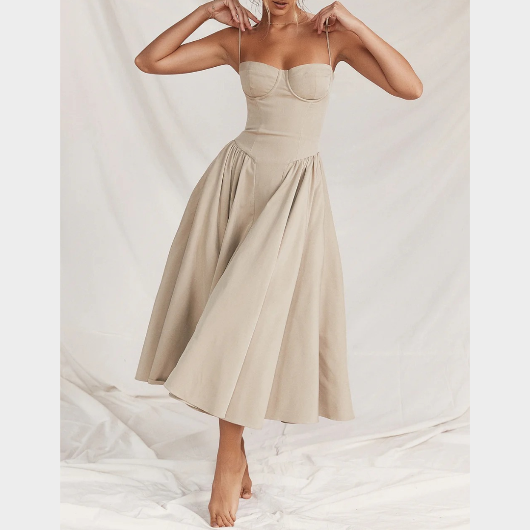 Women’s Long Dress – French Vintage Court Style – Sleeveless Tank Design – Elegant Flowing Fit – Multiple Colours