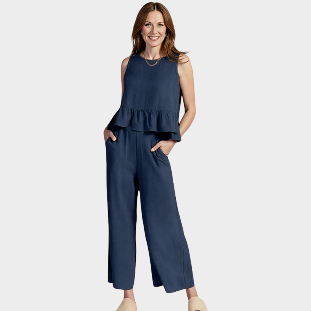 Women's Two-Piece Trouser Set - Sleeveless O-Neck Top & Pleated Wide-Leg Pants - Casual Loose Fit - Multiple Colours
